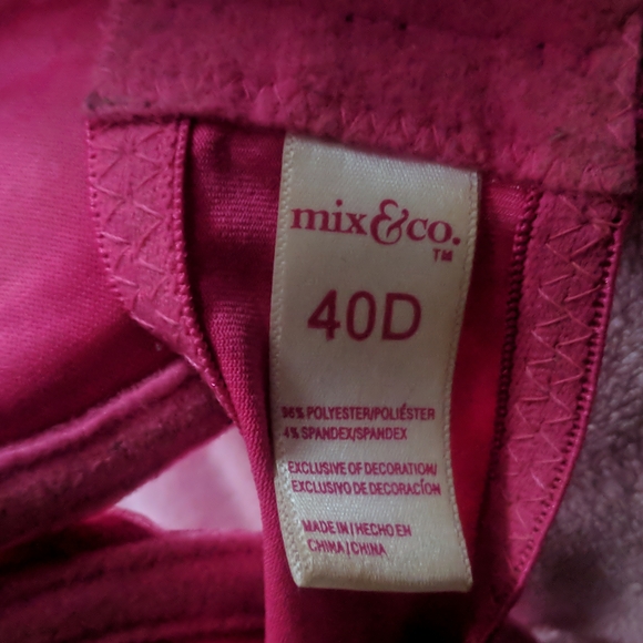 Bra 40d pink with silver polka dots.underwire. NWOT - Picture 10 of 10